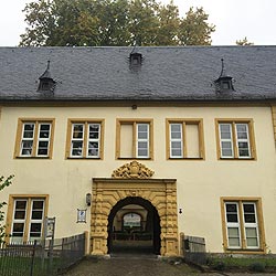 Landheim Schule Schloss Gaibach - Государственная Школа