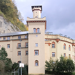 Schule Schloss Stein - Частная школа в Германии - язык преподавания – Немецкий