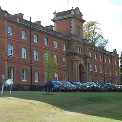 King Edward’s School - частная школа пансион в Англии | Великобритании